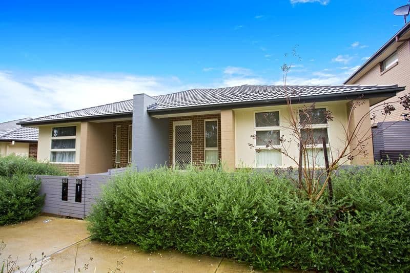 19 Conway Avenue, WEST HOXTON NSW 2171, West Hoxton - Image 1