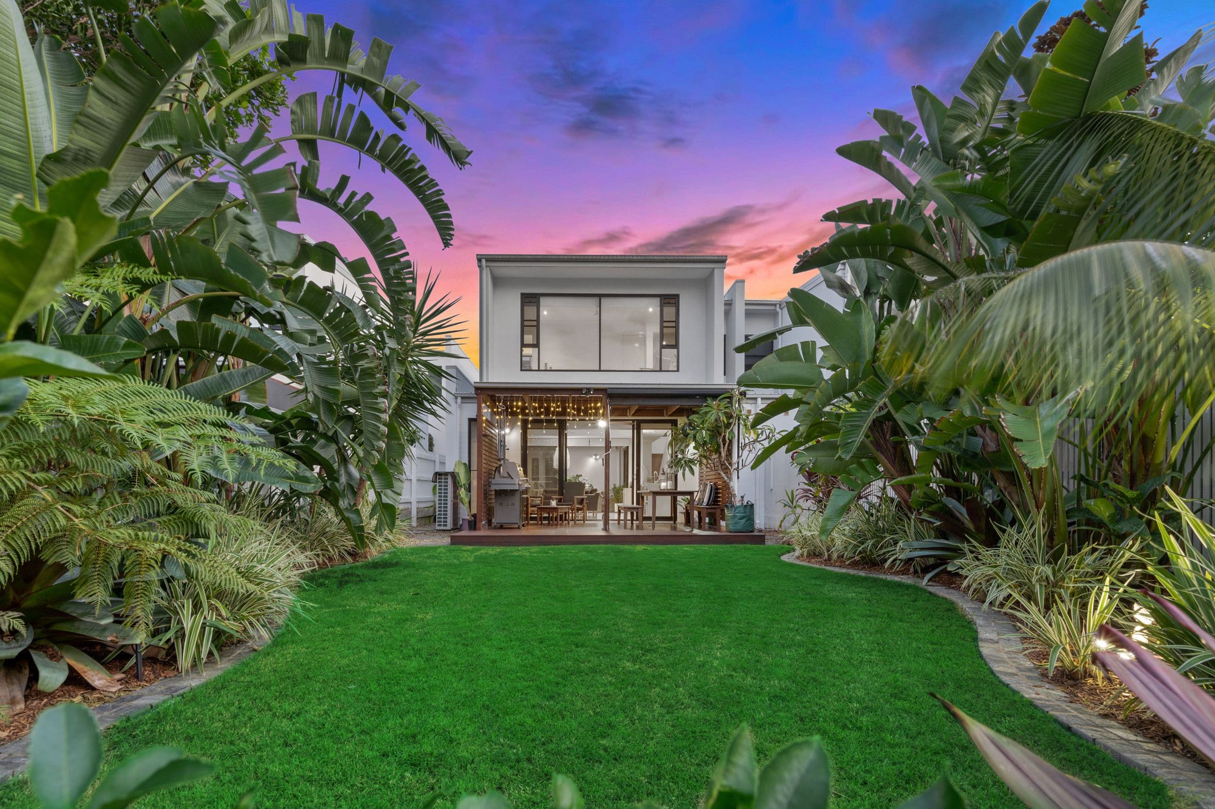 323 Bayview Street, Hollywell QLD 4216, Hollywell - Image 1