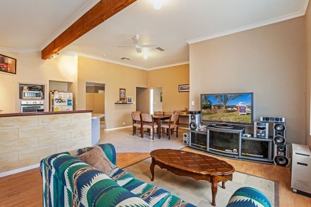 46 Cockman Cross, STRATTON WA 6056, Stratton - Image 1