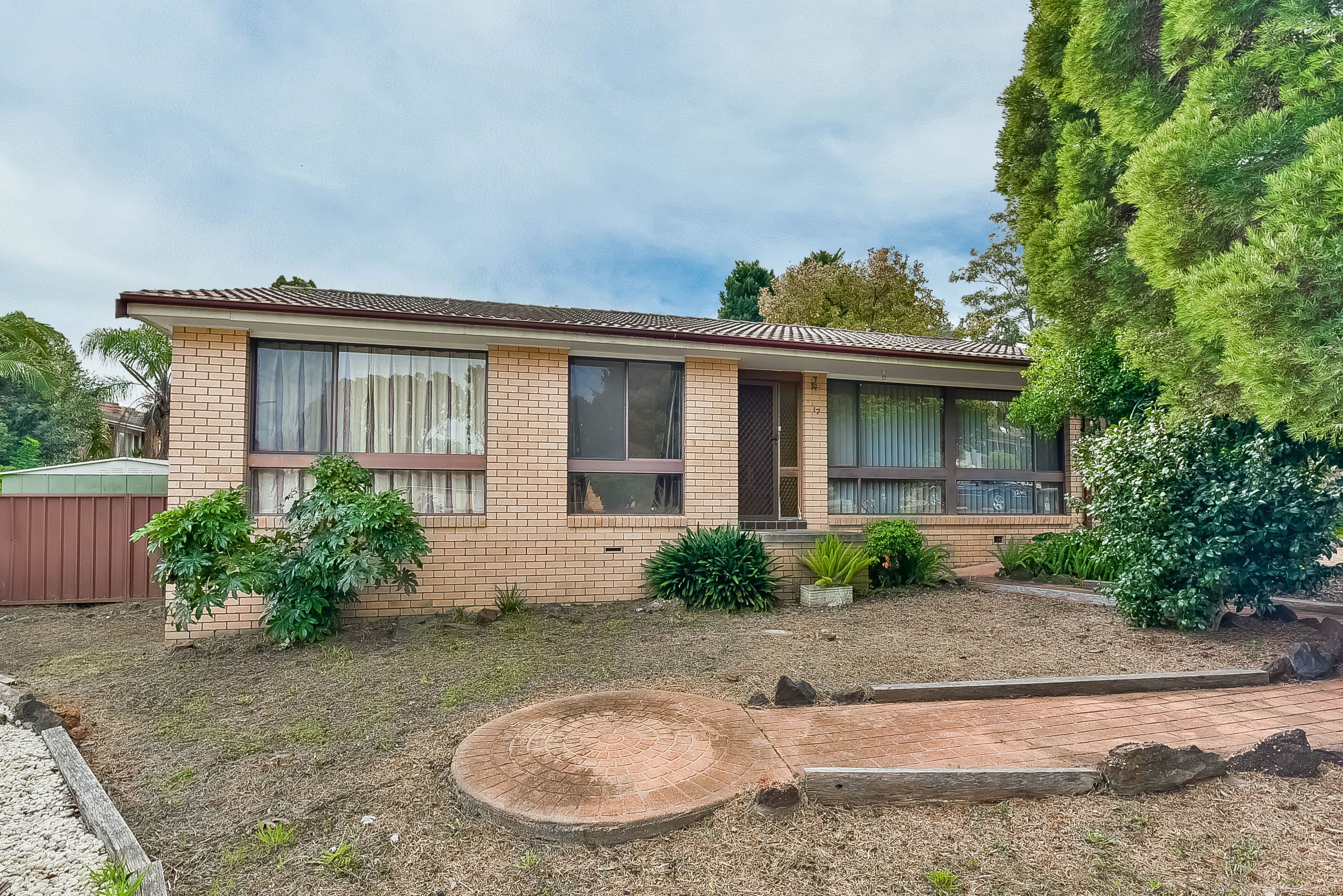 37 Naylor Place, Ingleburn - Image 1