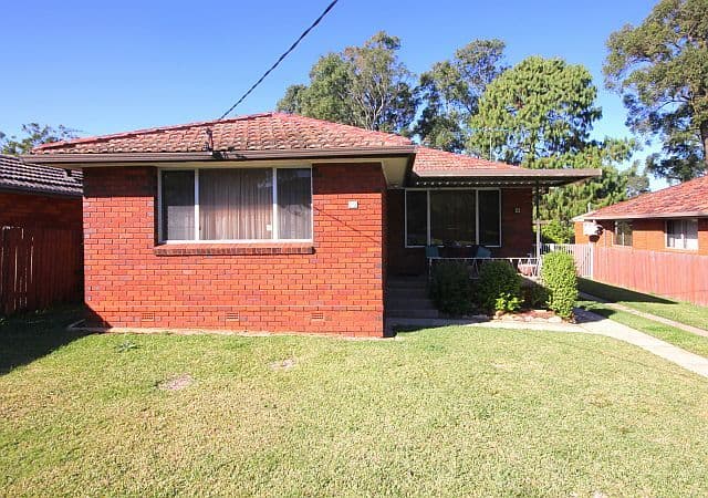 52 Jacaranda Drive, GEORGES HALL NSW 2198, Georges Hall - Image 1