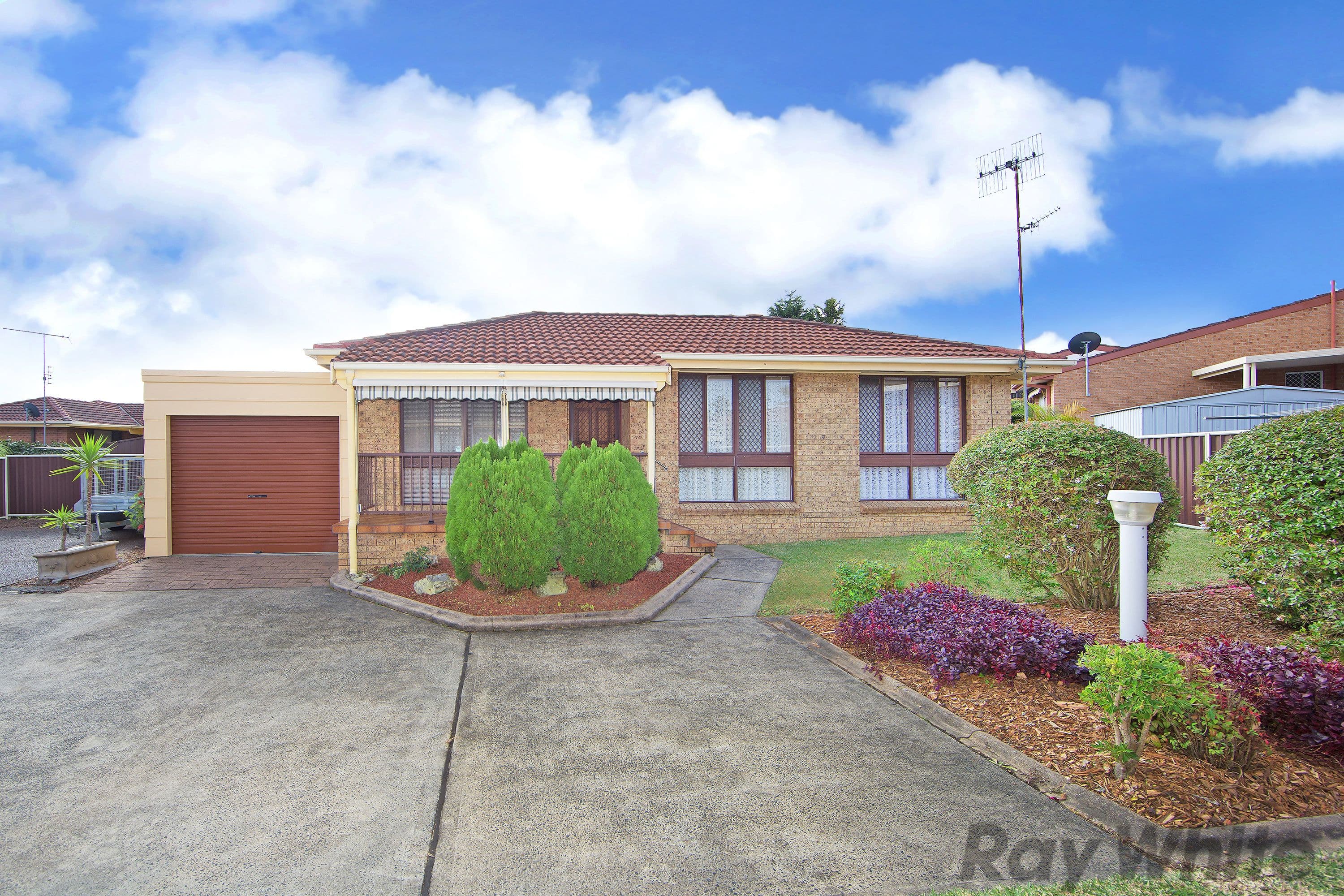 9 Gilbert Avenue, Gorokan - Image 1