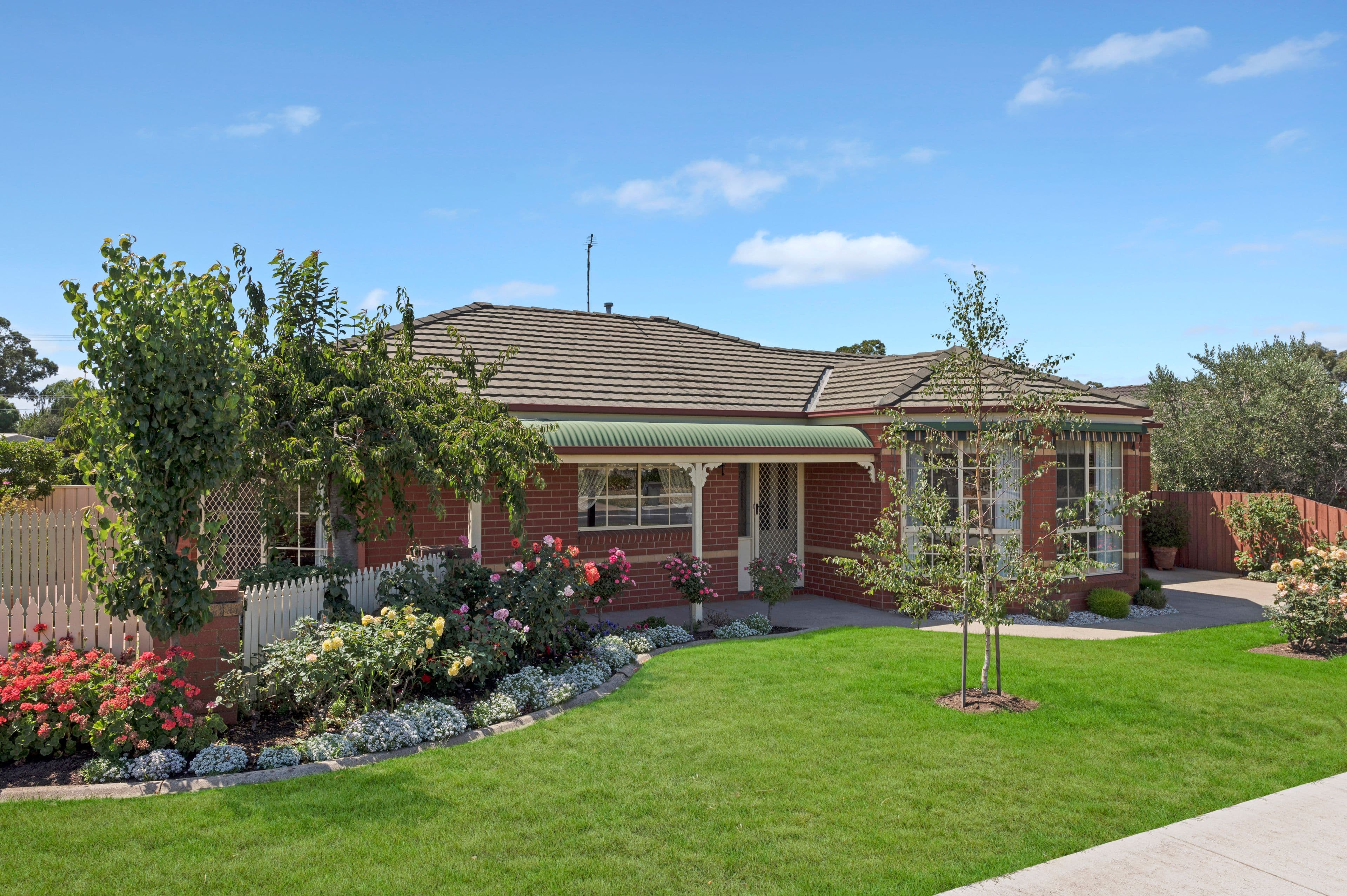15 Lawrie Drive, Alfredton VIC 3350, Alfredton - Image 1