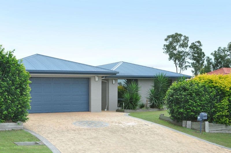 16 Lockwood Crescent, MANLY WEST QLD 4179, Manly West - Image 1