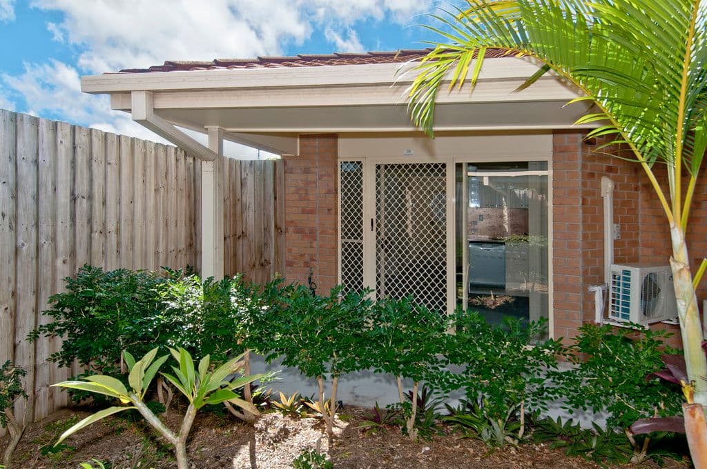 3 Snedden Street, BETHANIA QLD 4205, Bethania - Image 1