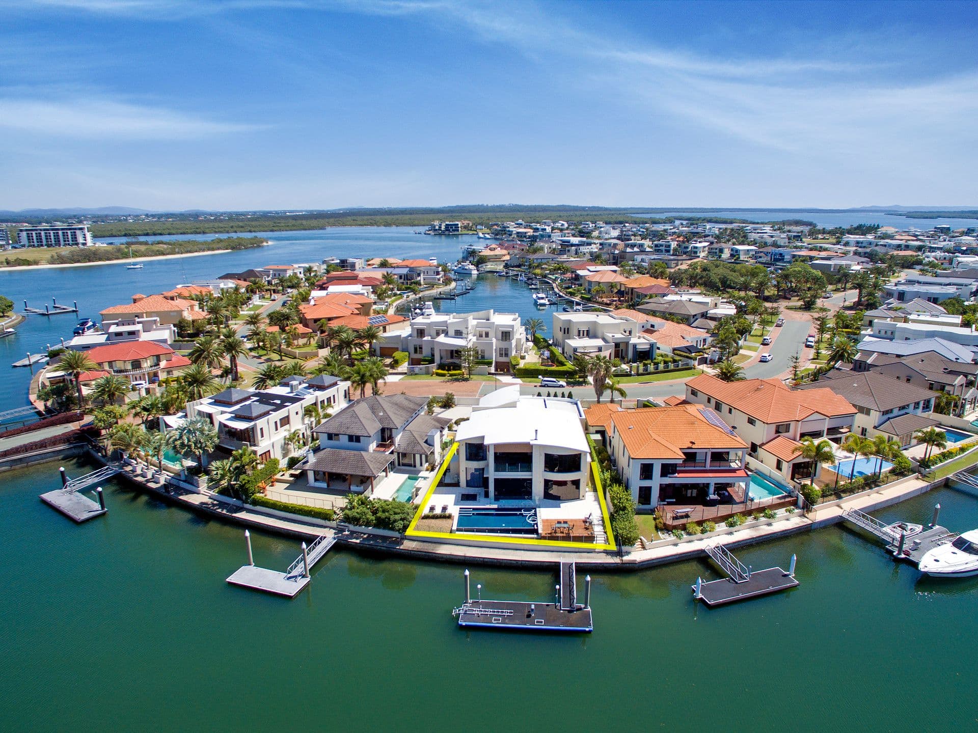 35 The Sovereign Mile, Sovereign Islands QLD 4216, Paradise Point - Image 1