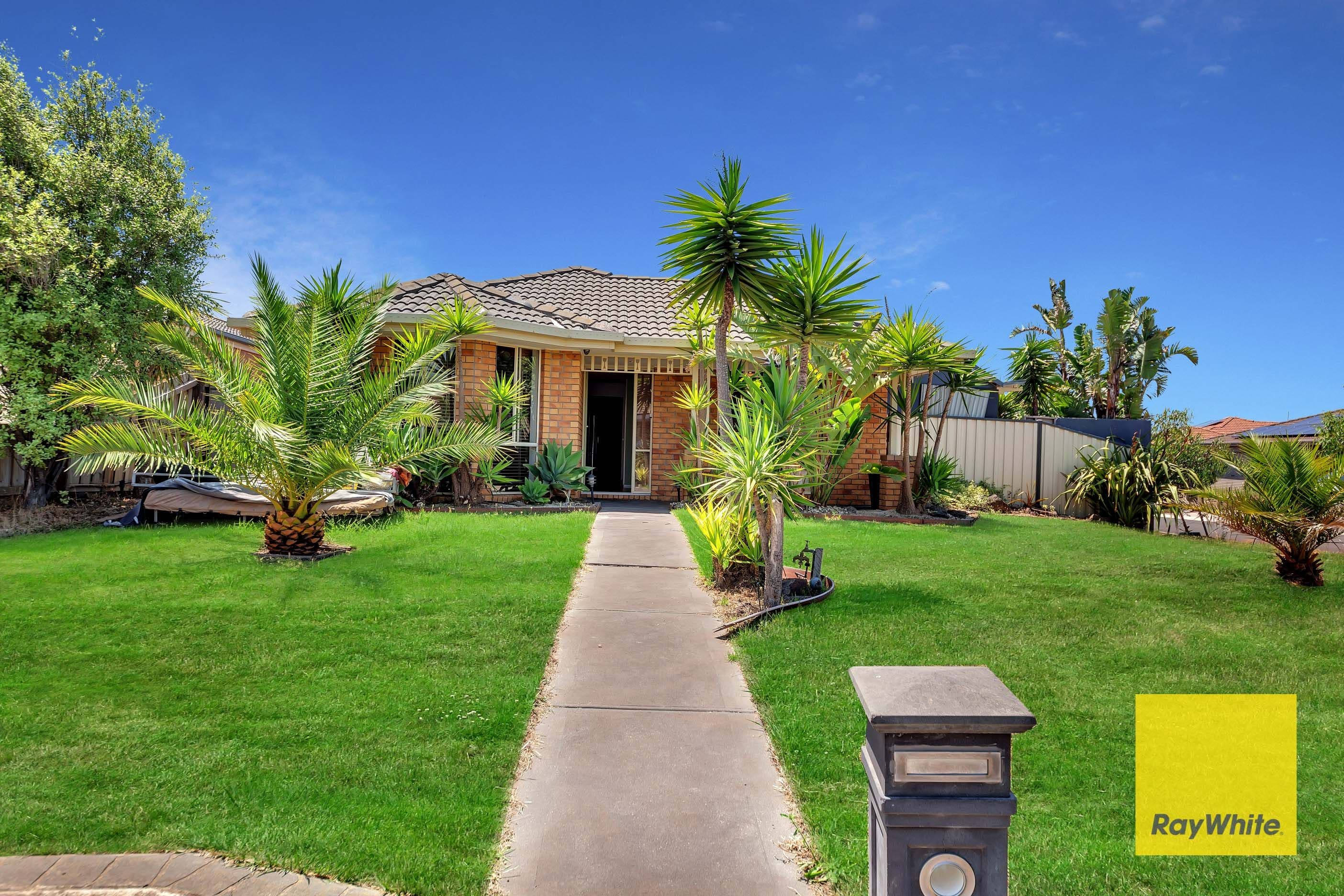 16 Buchan Court, Hoppers Crossing VIC 3029, Hoppers Crossing - Image 1