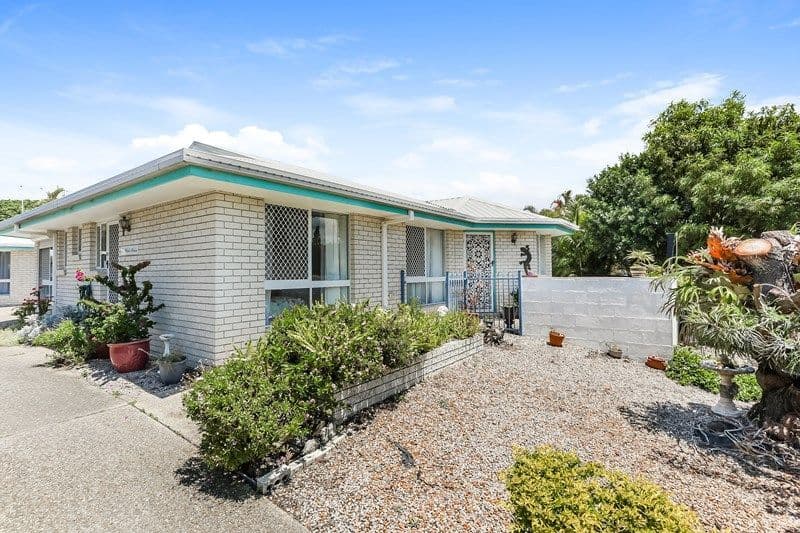 6 Fathom Court, Banksia Beach QLD 4507, Banksia Beach - Image 1