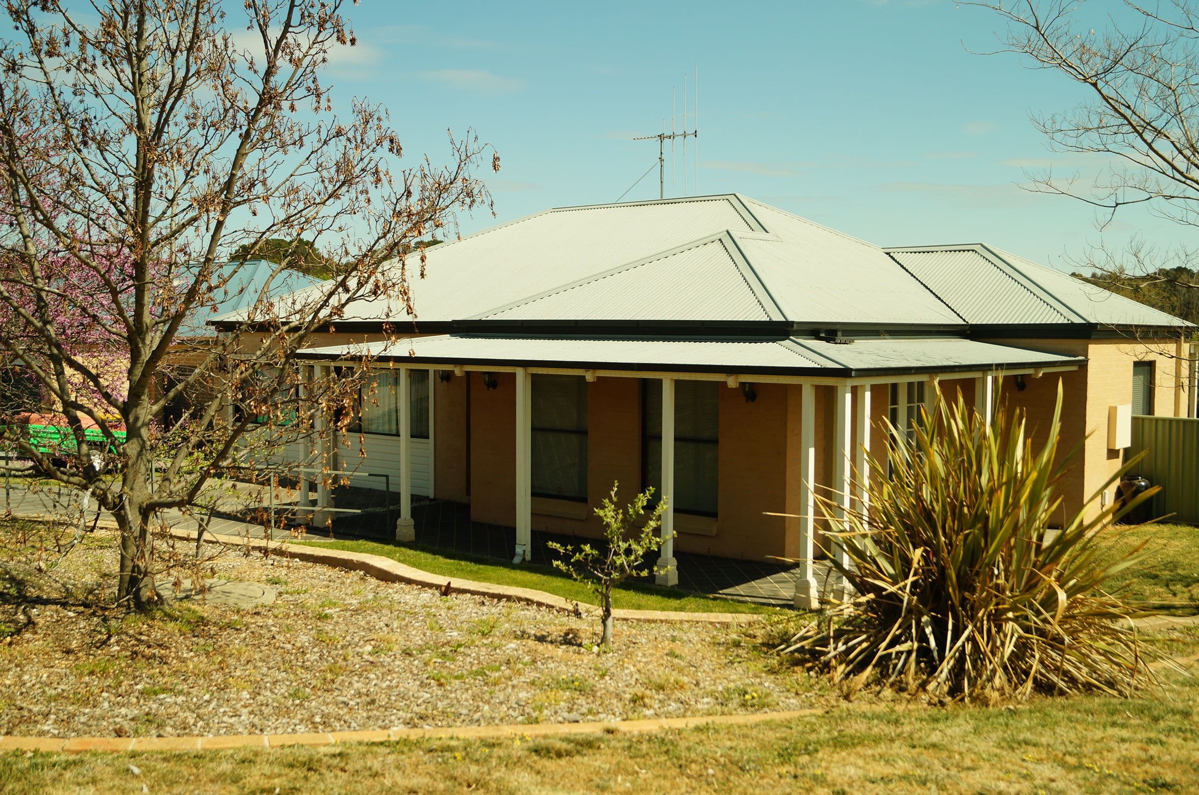 42 Turner Crescent, Orange - Image 1