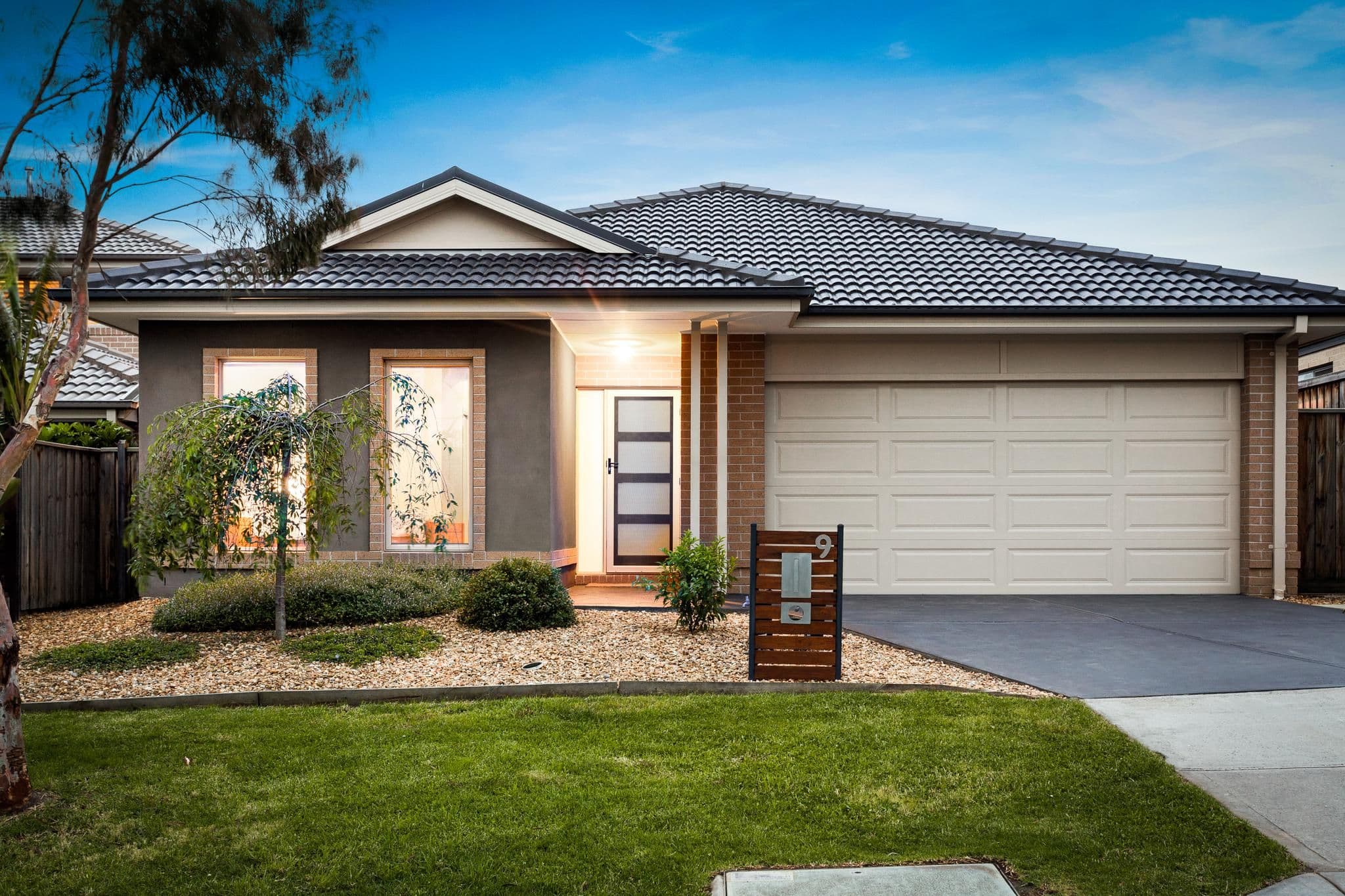 9 Grattan Way, Pakenham VIC 3810, Pakenham - Image 1