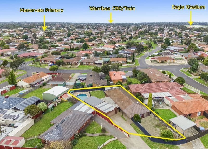 7 Carey Close, Werribee VIC 3030, Werribee - Image 1