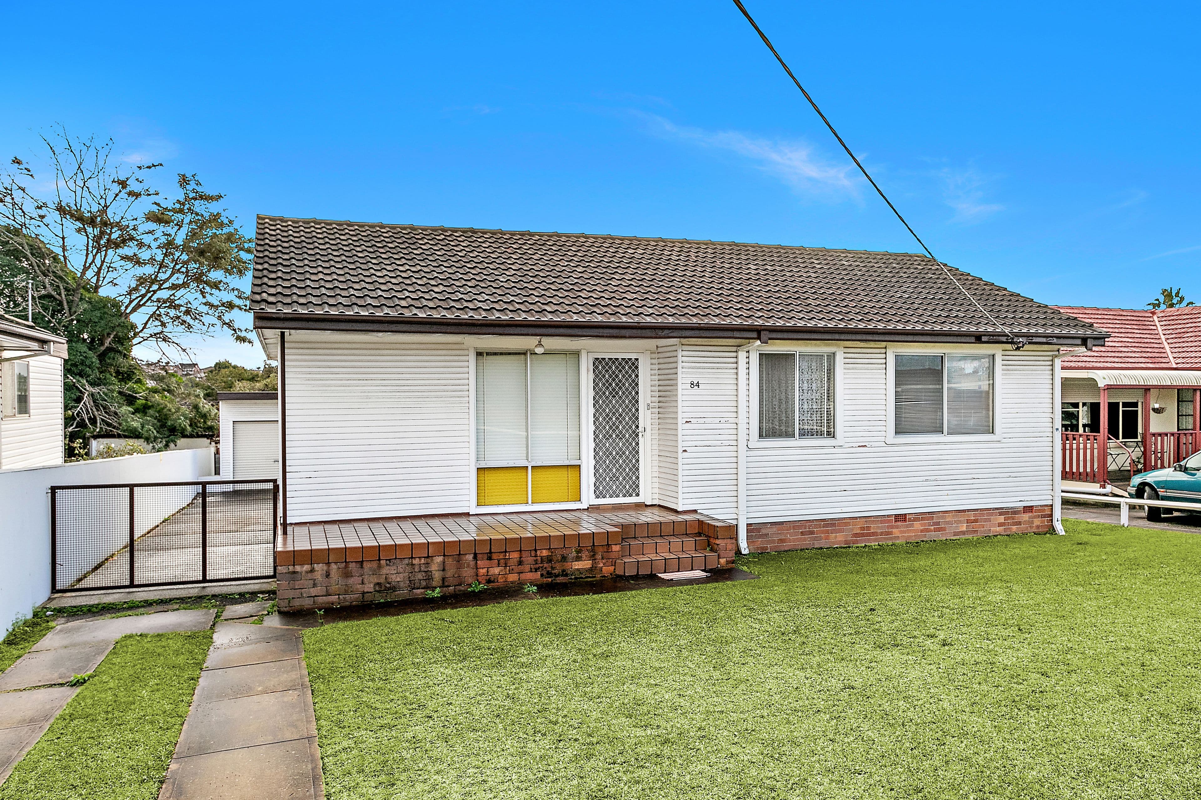 84 Lake Entrance Road, Mount Warrigal - Image 1