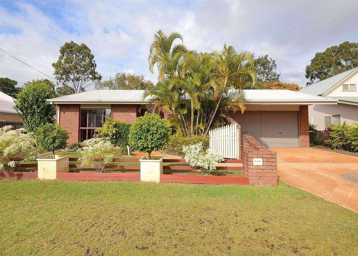91 Oleander Avenue, KAWUNGAN QLD 4655, Kawungan - Image 1