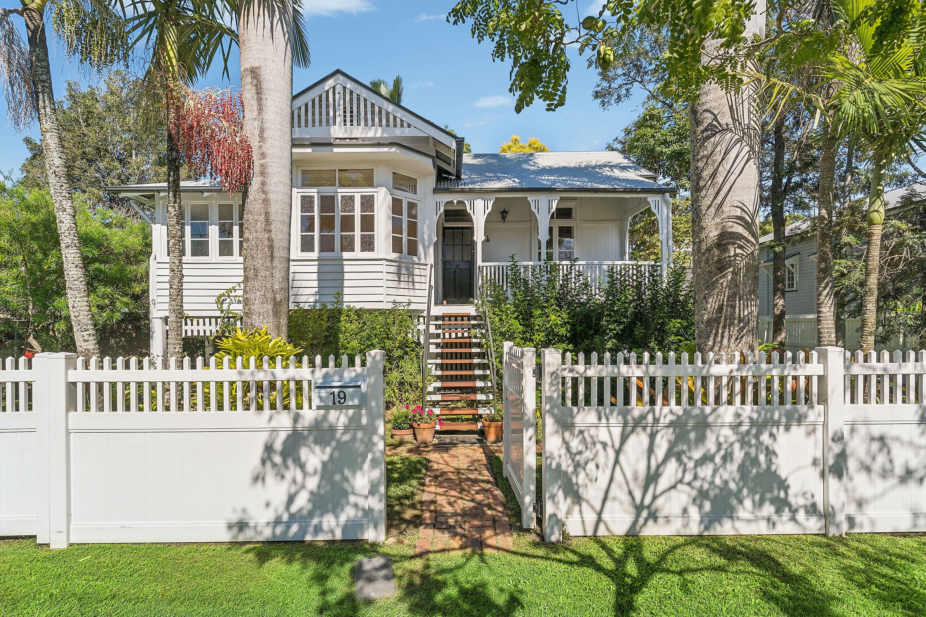 19 Strong Avenue, Graceville QLD 4075, Graceville - Image 1
