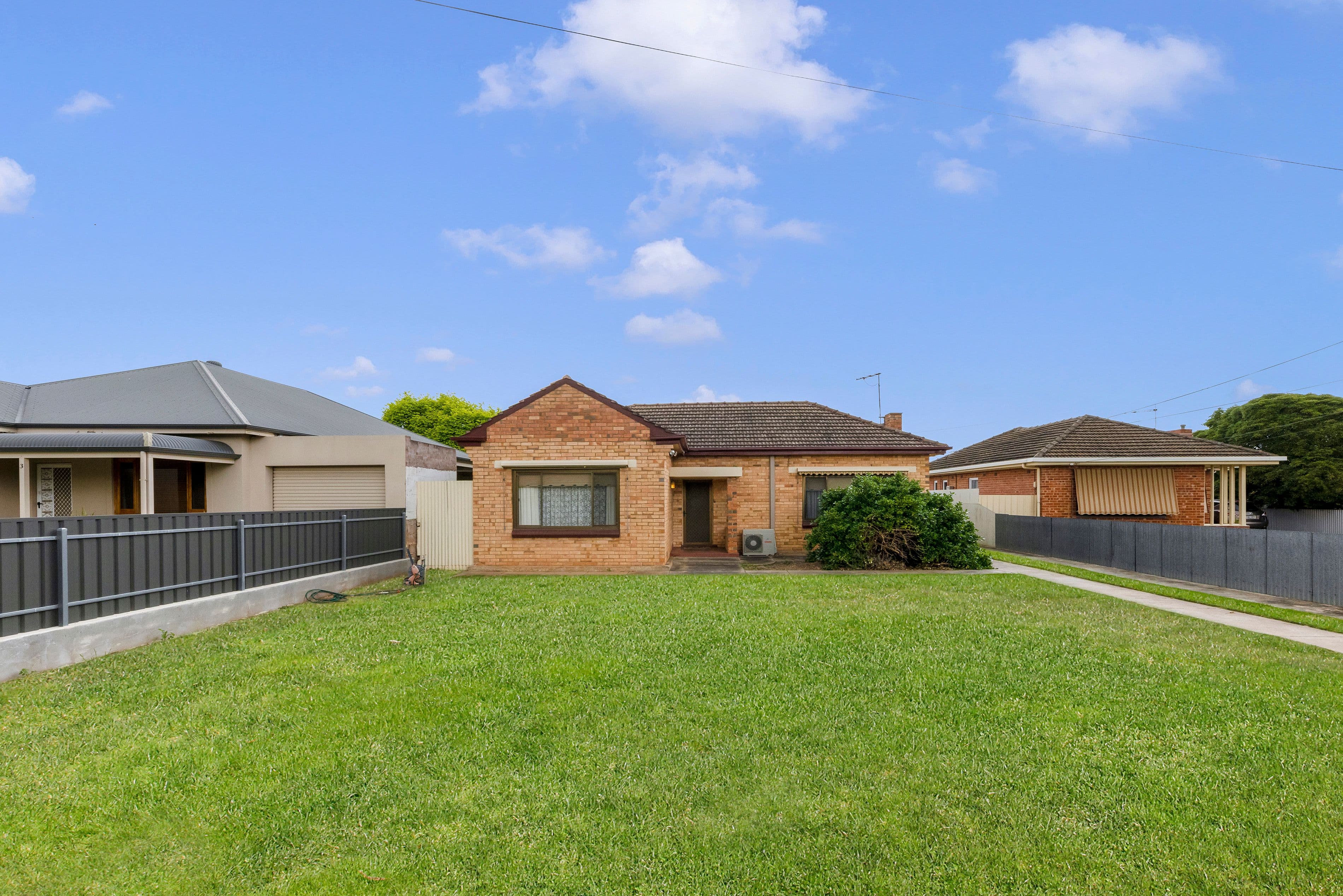 1 Winton Street, Broadview SA 5083, Broadview - Image 1