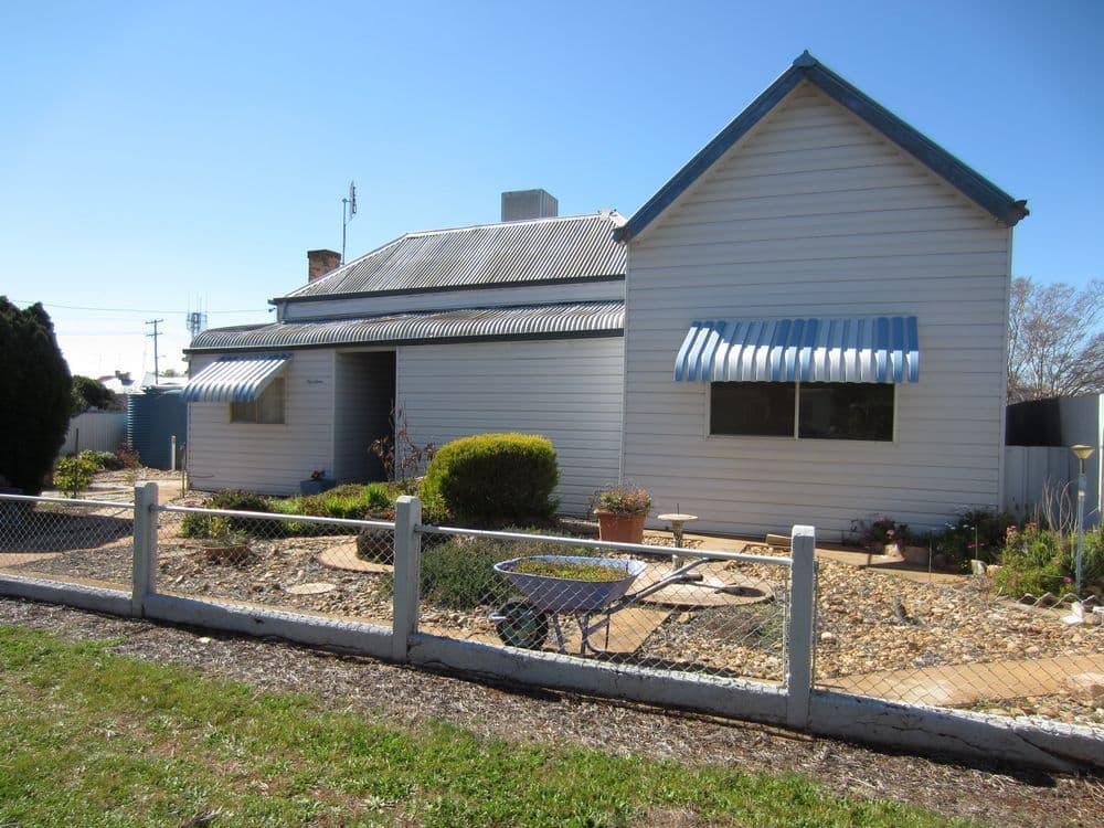 19 Ashton Street, Ariah Park - Image 1