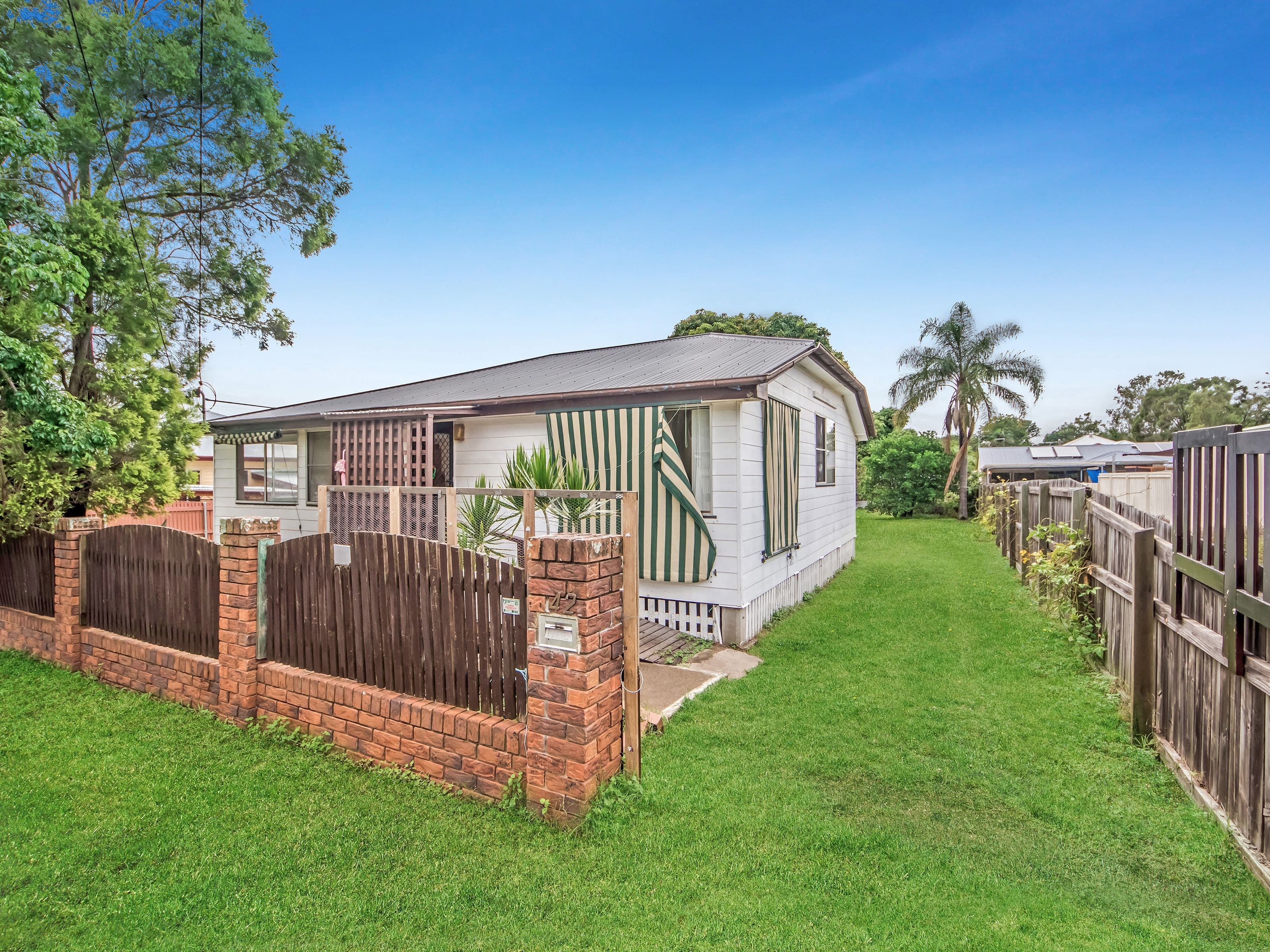 42 Cole Street, Silkstone QLD 4304, Silkstone - Image 1