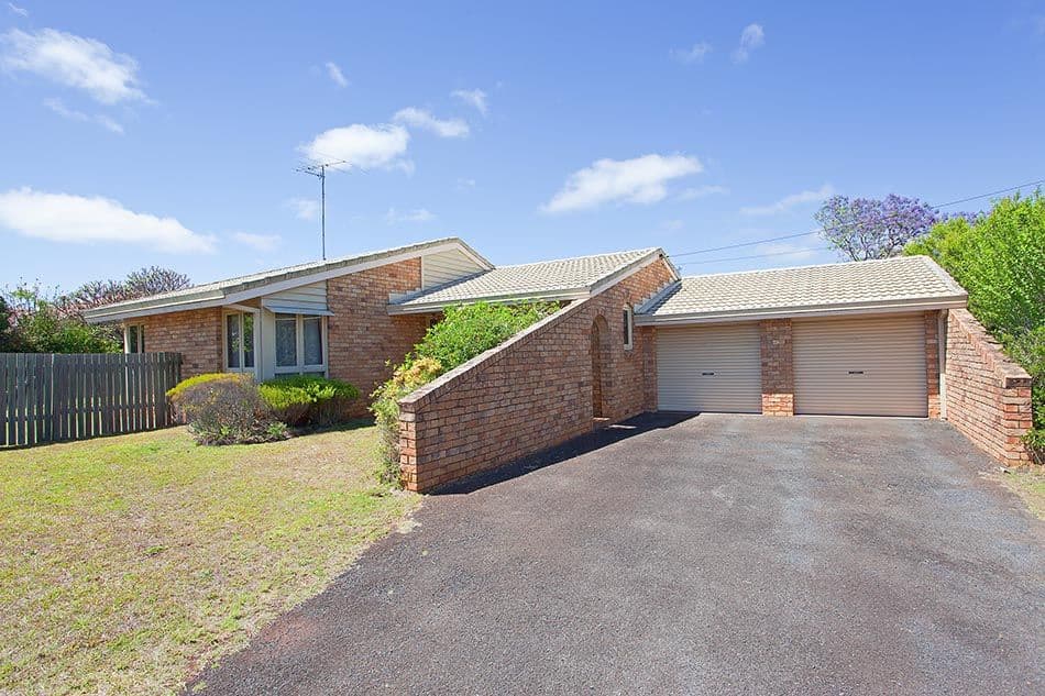 10 Arlaw Street, CENTENARY HEIGHTS QLD 4350, Centenary Heights - Image 1