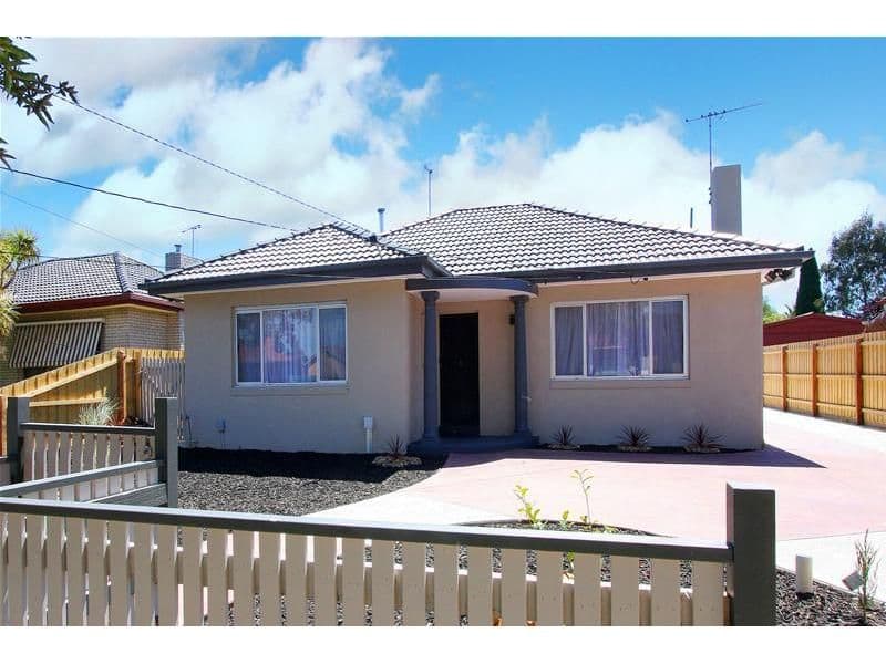 19 Geera Street, Coorparoo, QLD, 4151, Coorparoo - Image 1