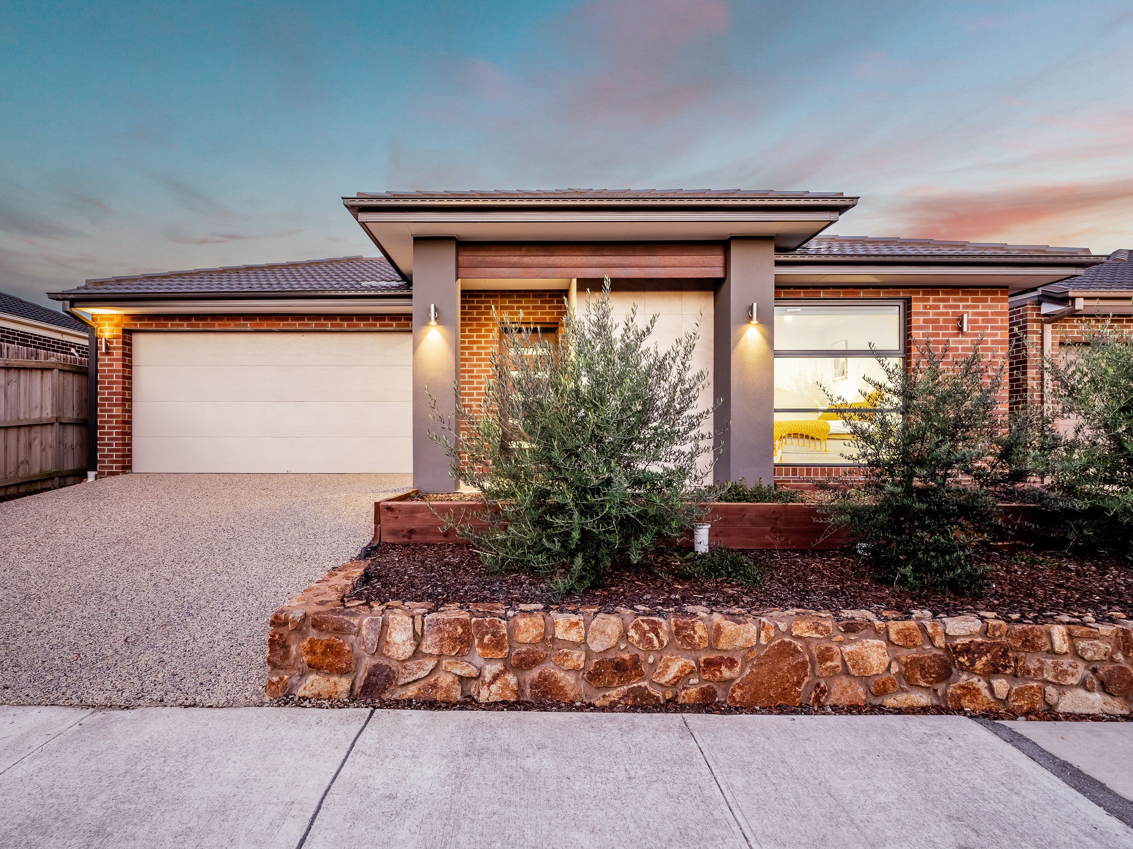 3 Inverloch Avenue, Clyde VIC 3978, Clyde - Image 1