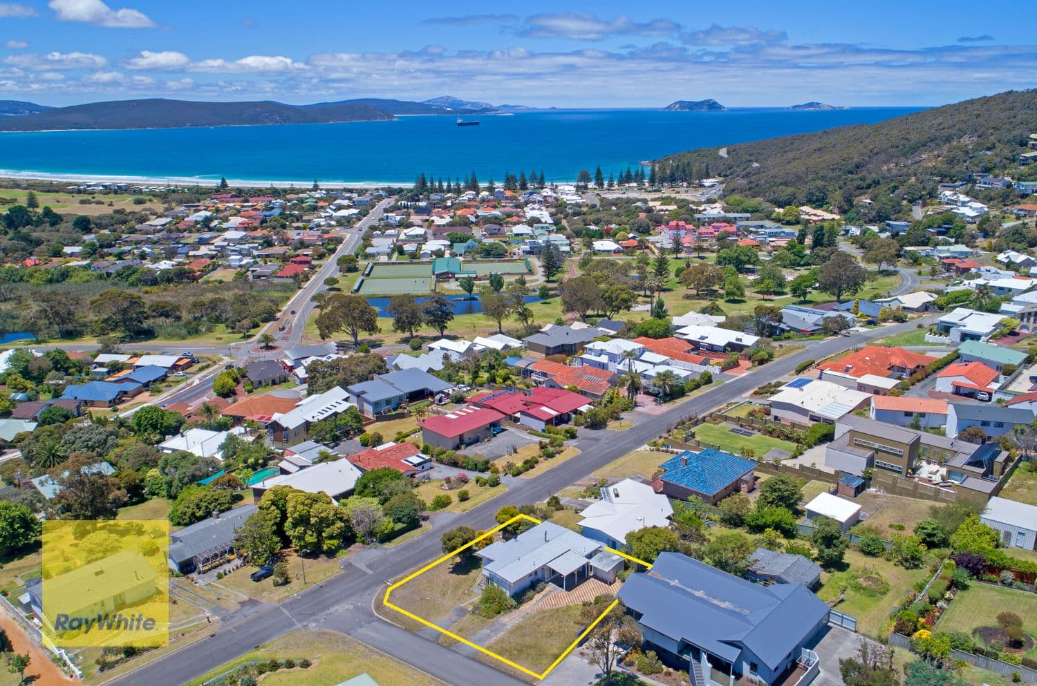 71 Wylie Crescent, Middleton Beach WA 6330, Middleton Beach - Image 1