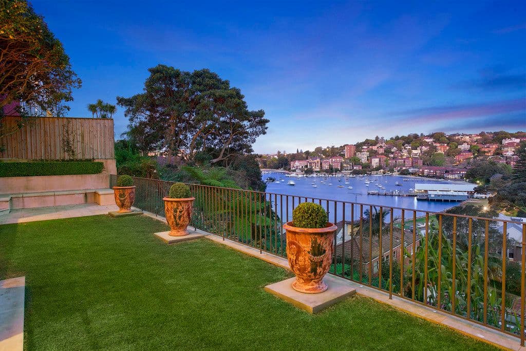 17 Eastbourne Road, Darling Point - Image 1