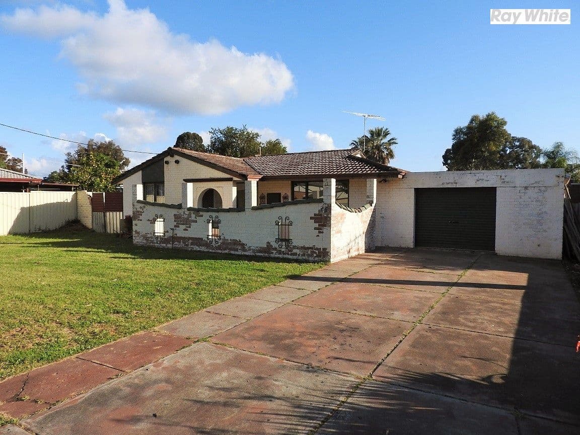 16 Stott Close, Armadale WA 6112, Armadale - Image 1