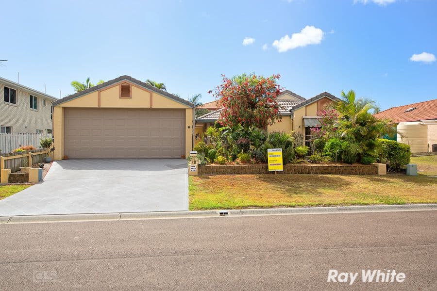 3 Capstan Court, BANKSIA BEACH QLD 4507, Banksia Beach - Image 1