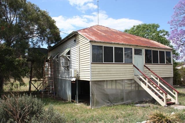 21 Dingyarra Street, TOOGOOLAWAH QLD 4313, Toogoolawah - Image 1