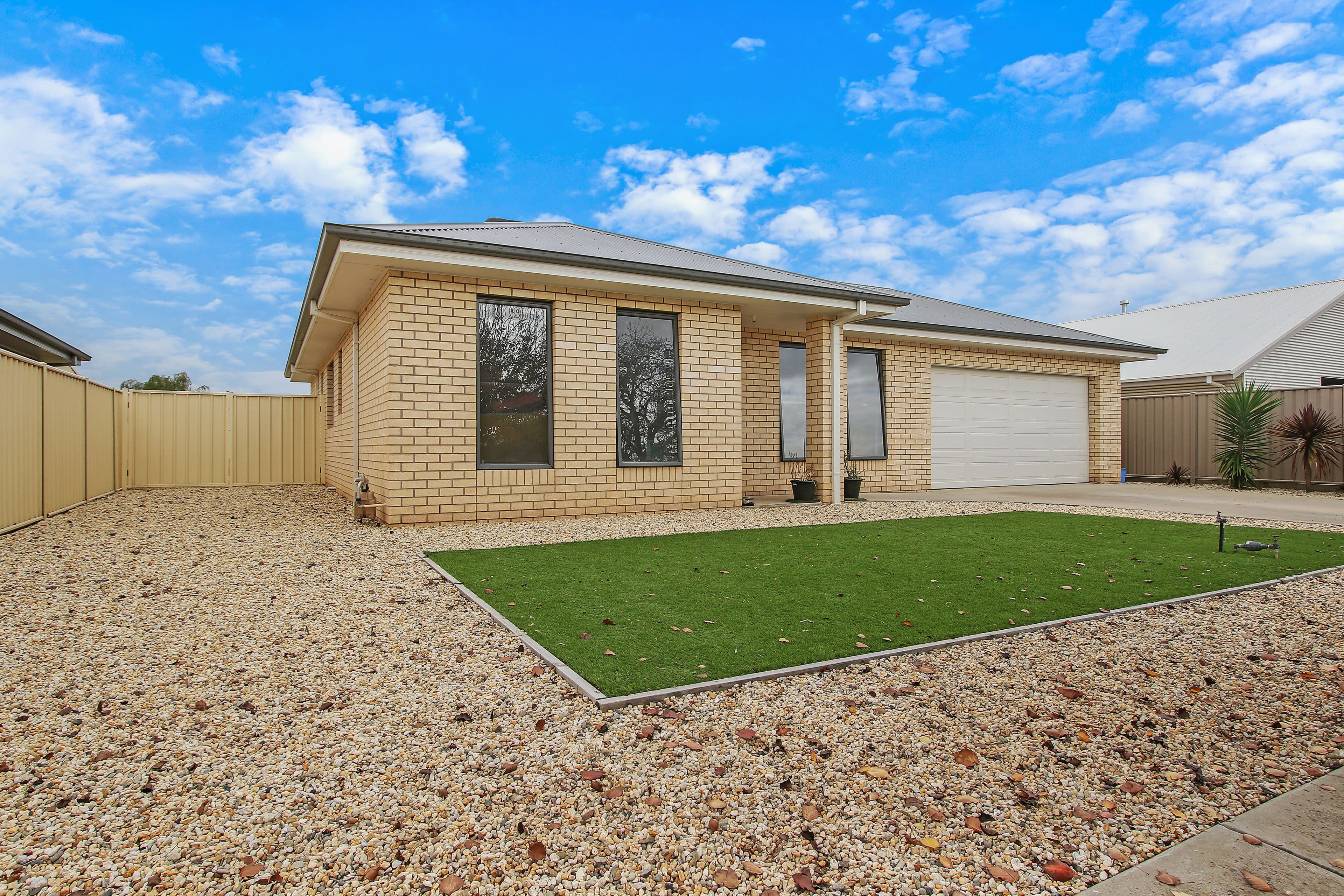 16 Amber Avenue, Benalla VIC 3672, Benalla - Image 1