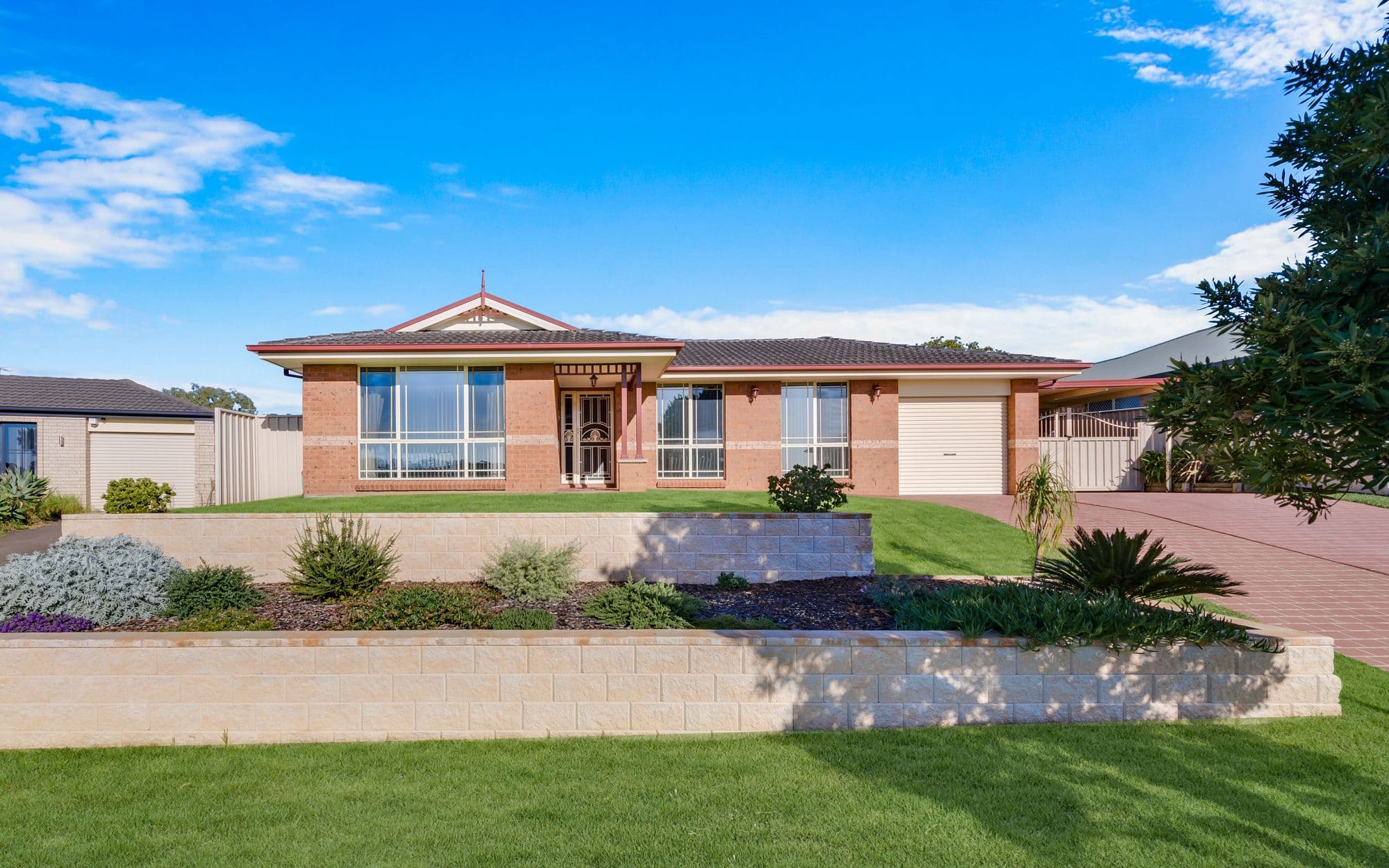 49 McLaughlin Circuit, Bradbury NSW 2560, Bradbury - Image 1