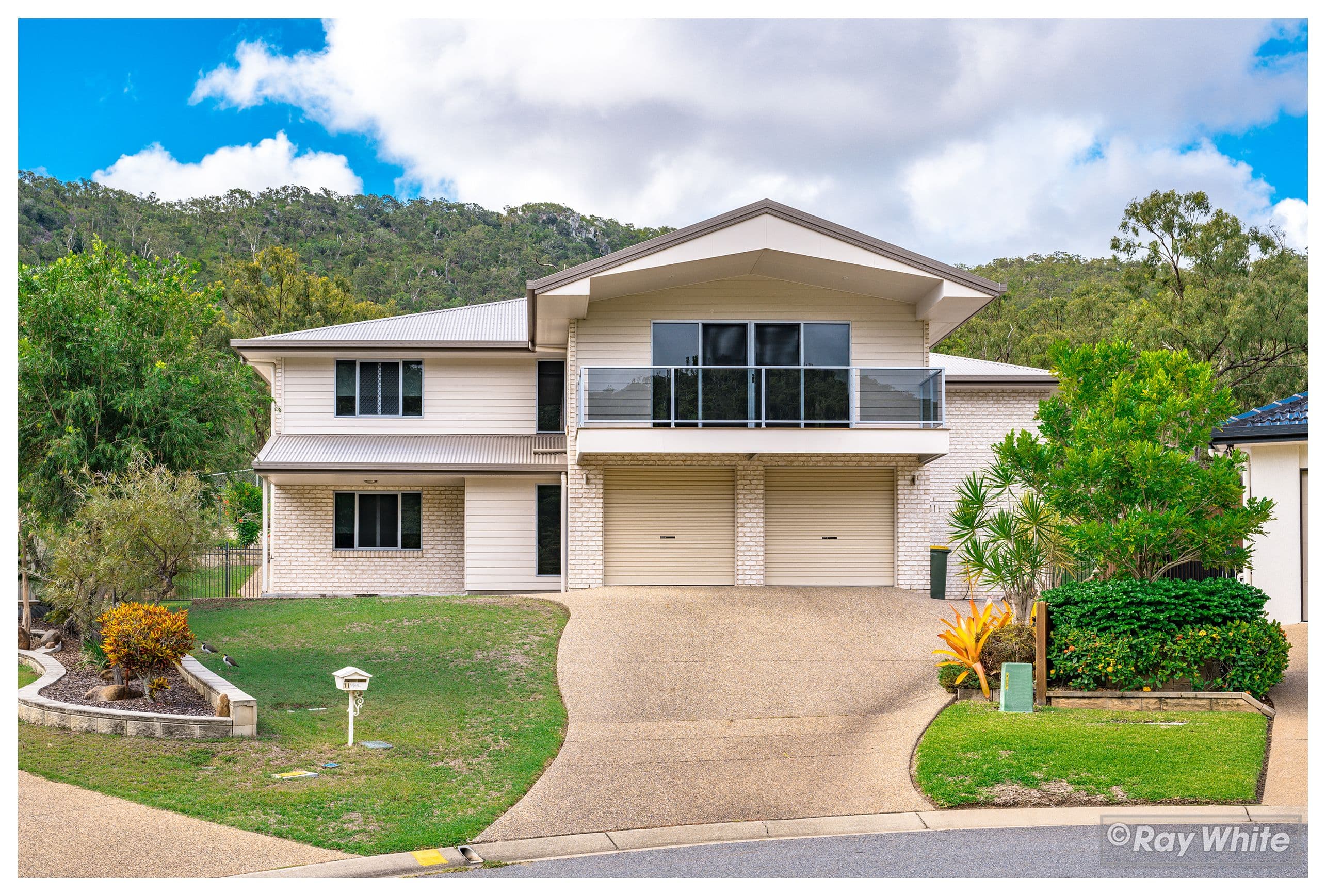 11 Retreat Avenue, Norman Gardens QLD 4701, Norman Gardens - Image 1