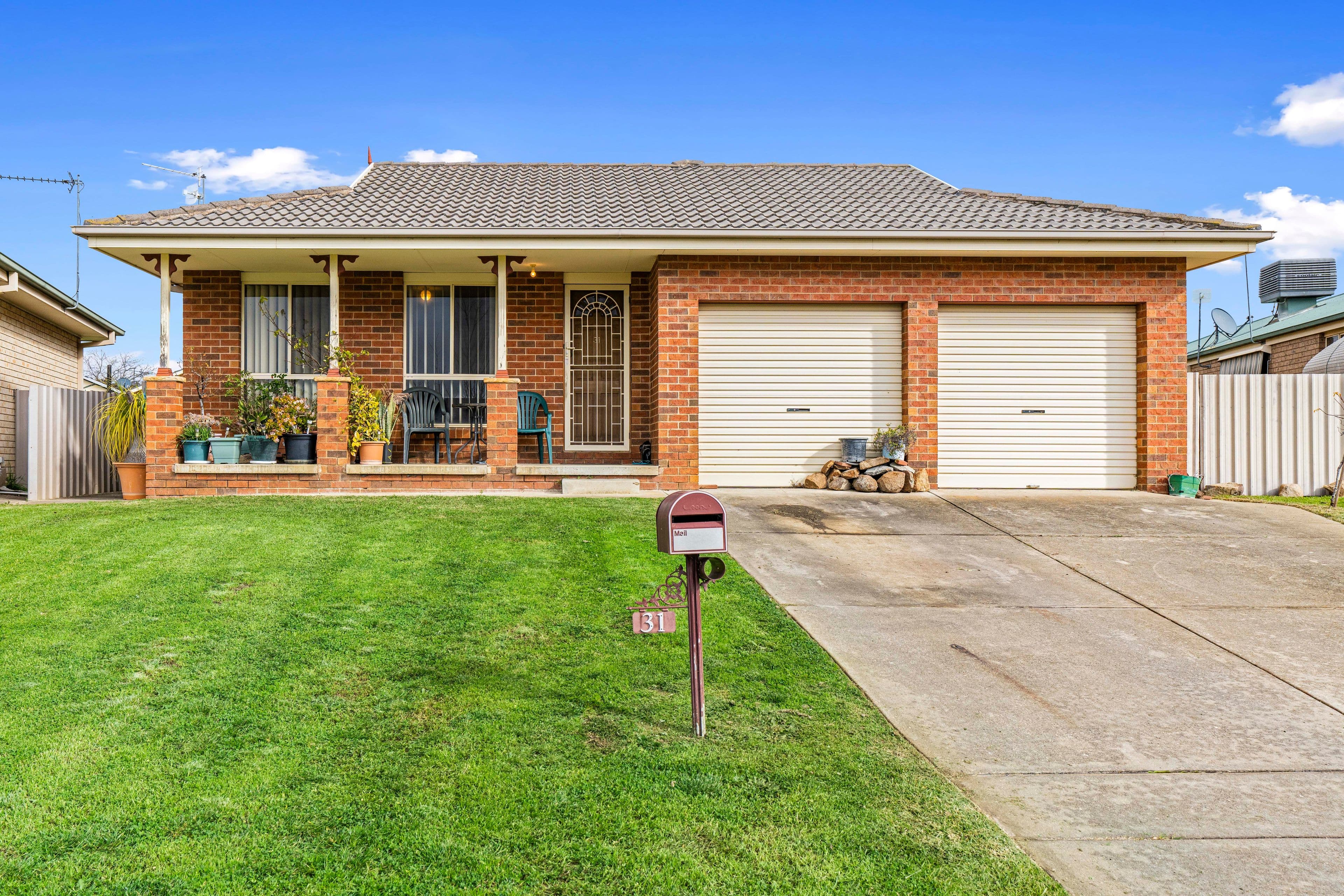 31 Nunkeri Street, Glenfield Park NSW 2650, Glenfield Park - Image 1