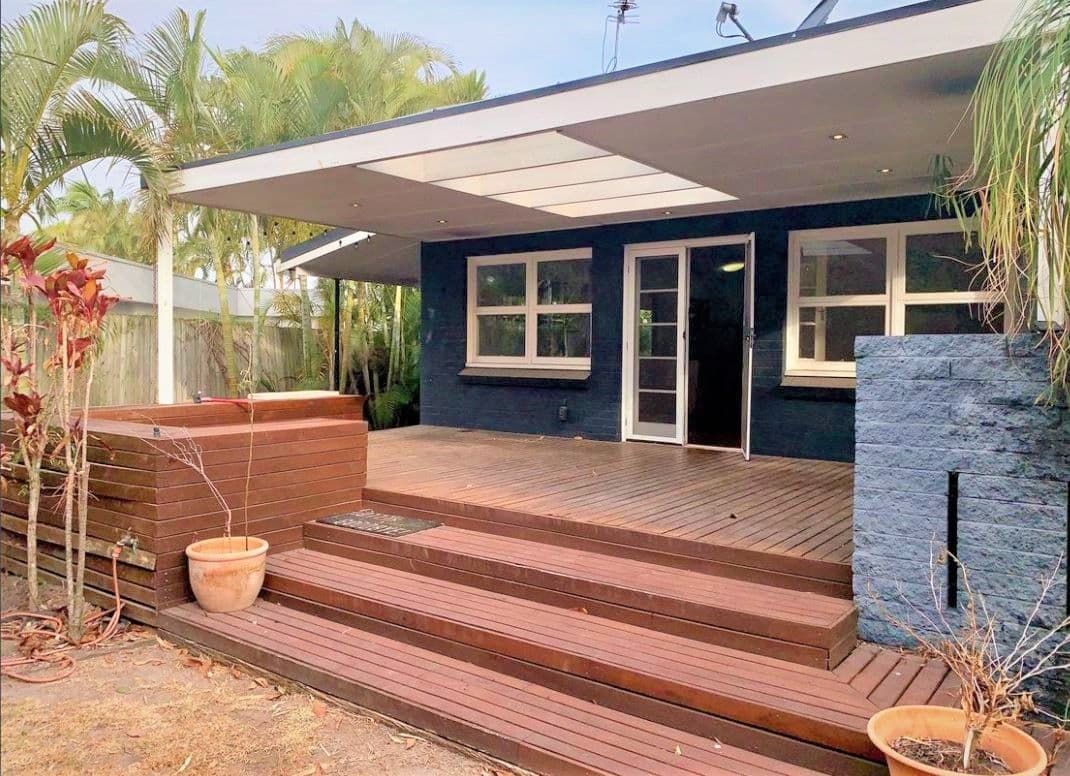 26 Allambi Avenue, Broadbeach Waters QLD 4218, Broadbeach Waters - Image 1
