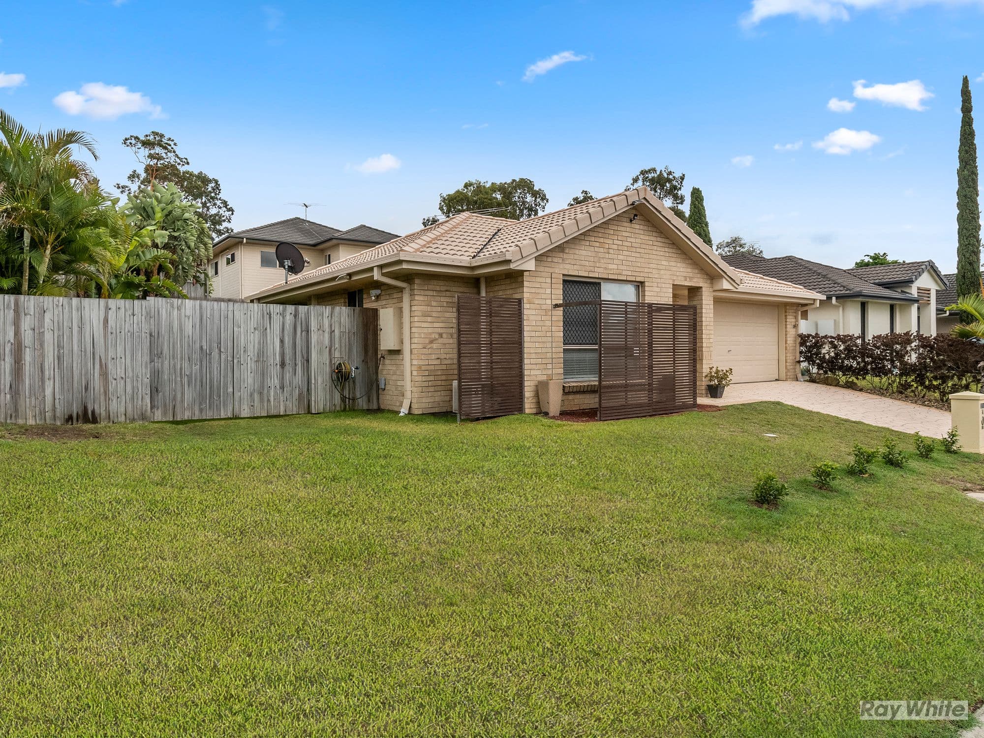 14 Montville Place, Forest Lake QLD 4078, Forest Lake - Image 1