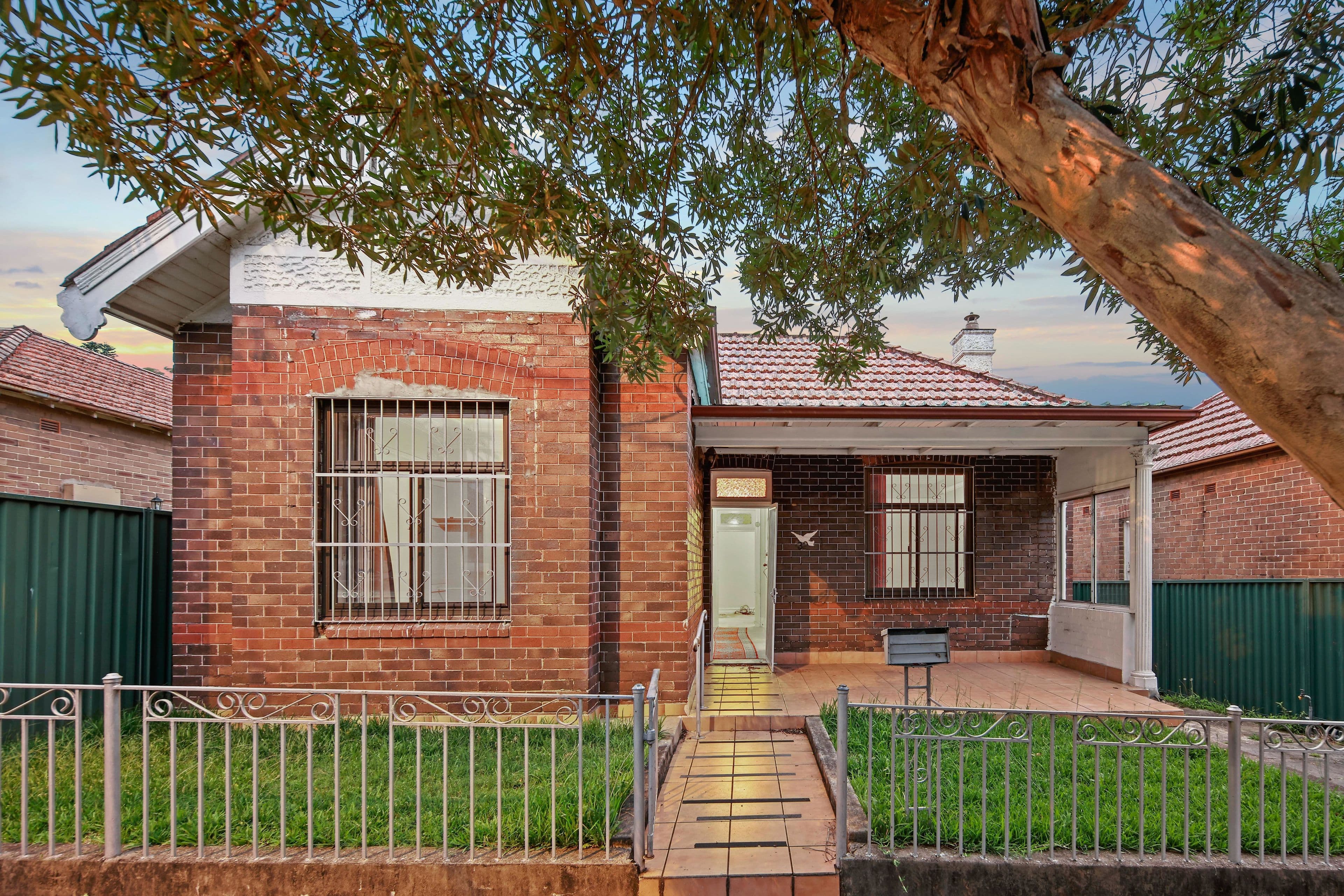 32 Ewart Street, Marrickville NSW 2204, Marrickville - Image 1