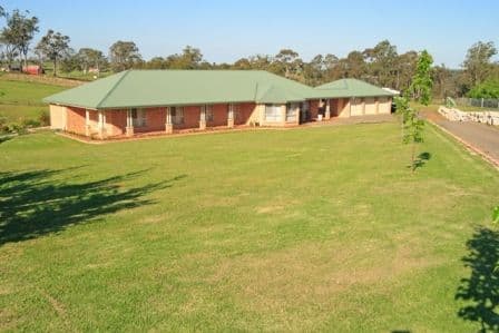 5 Robert Place, RAZORBACK NSW 2571, Razorback - Image 1
