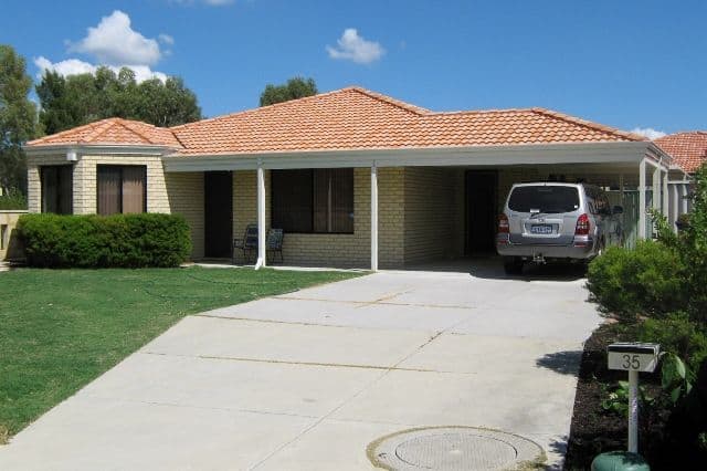35 Bruce Road, WATTLE GROVE WA 6107, Wattle Grove - Image 1