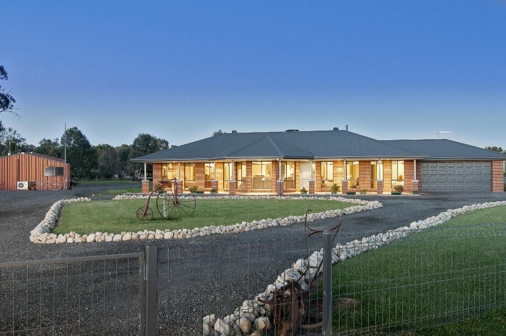 7-9 Albert Road, Chiltern VIC 3683, Chiltern - Image 1