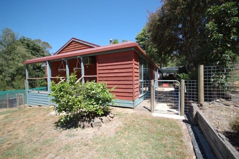 7 Adare Close, Peregian Springs - Image 1