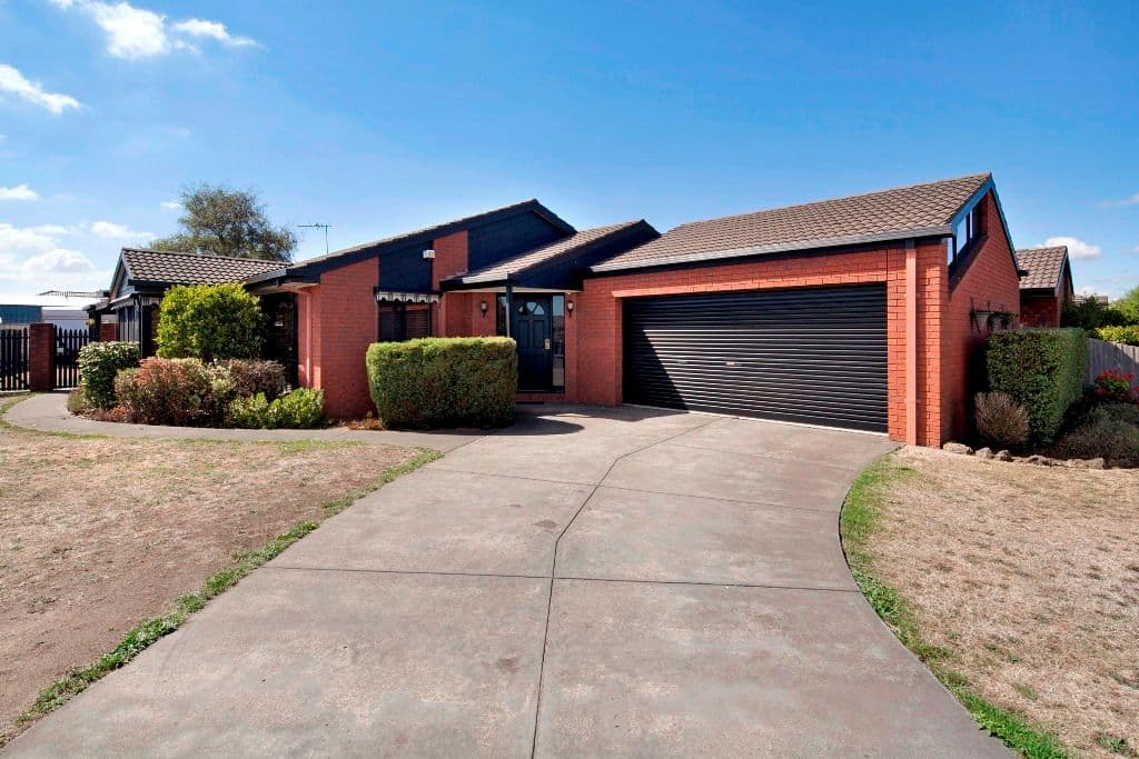 9 Shari Drive, DELACOMBE VIC 3356, Delacombe - Image 1