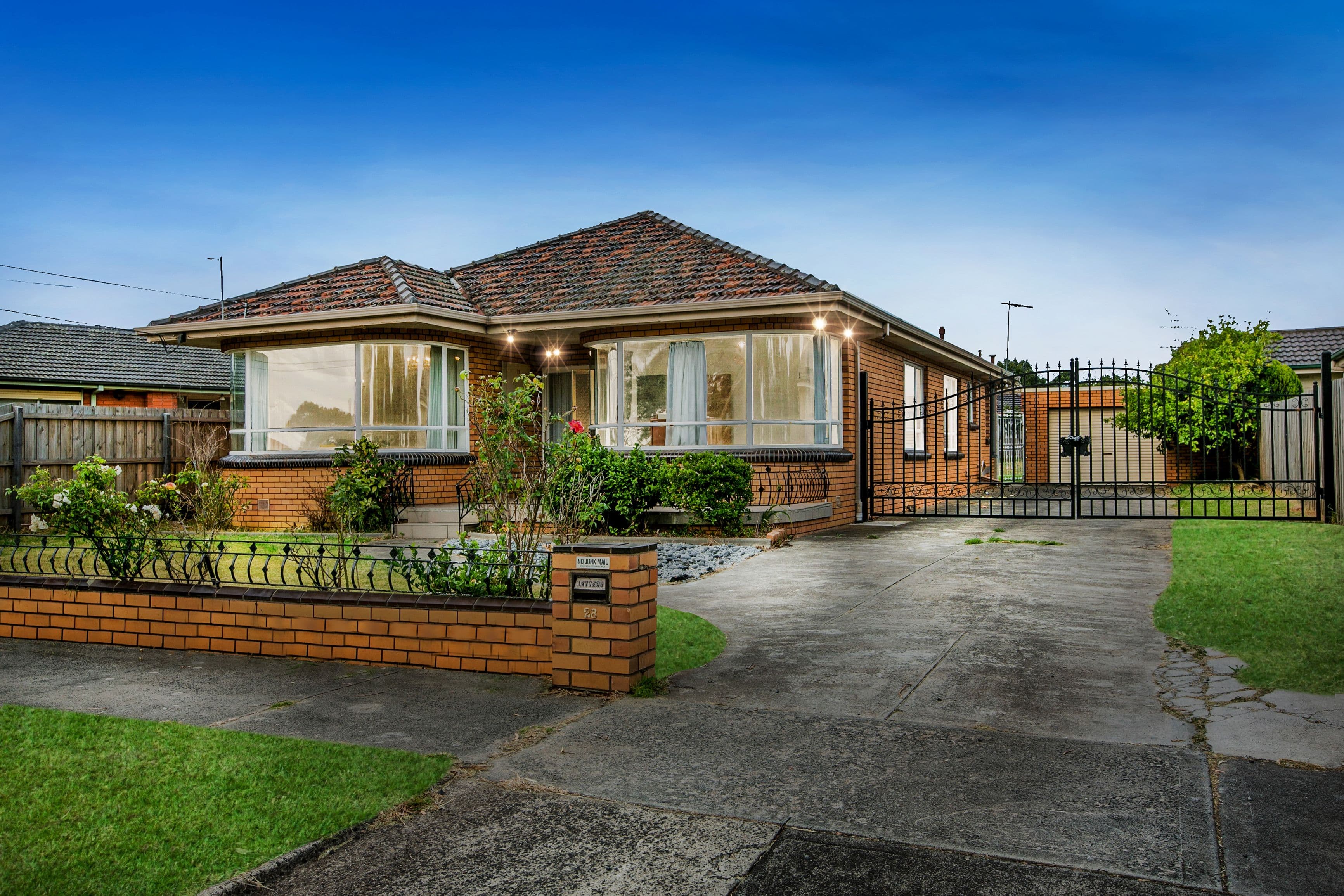 28 Tracey Street, Reservoir VIC 3073, Reservoir - Image 1