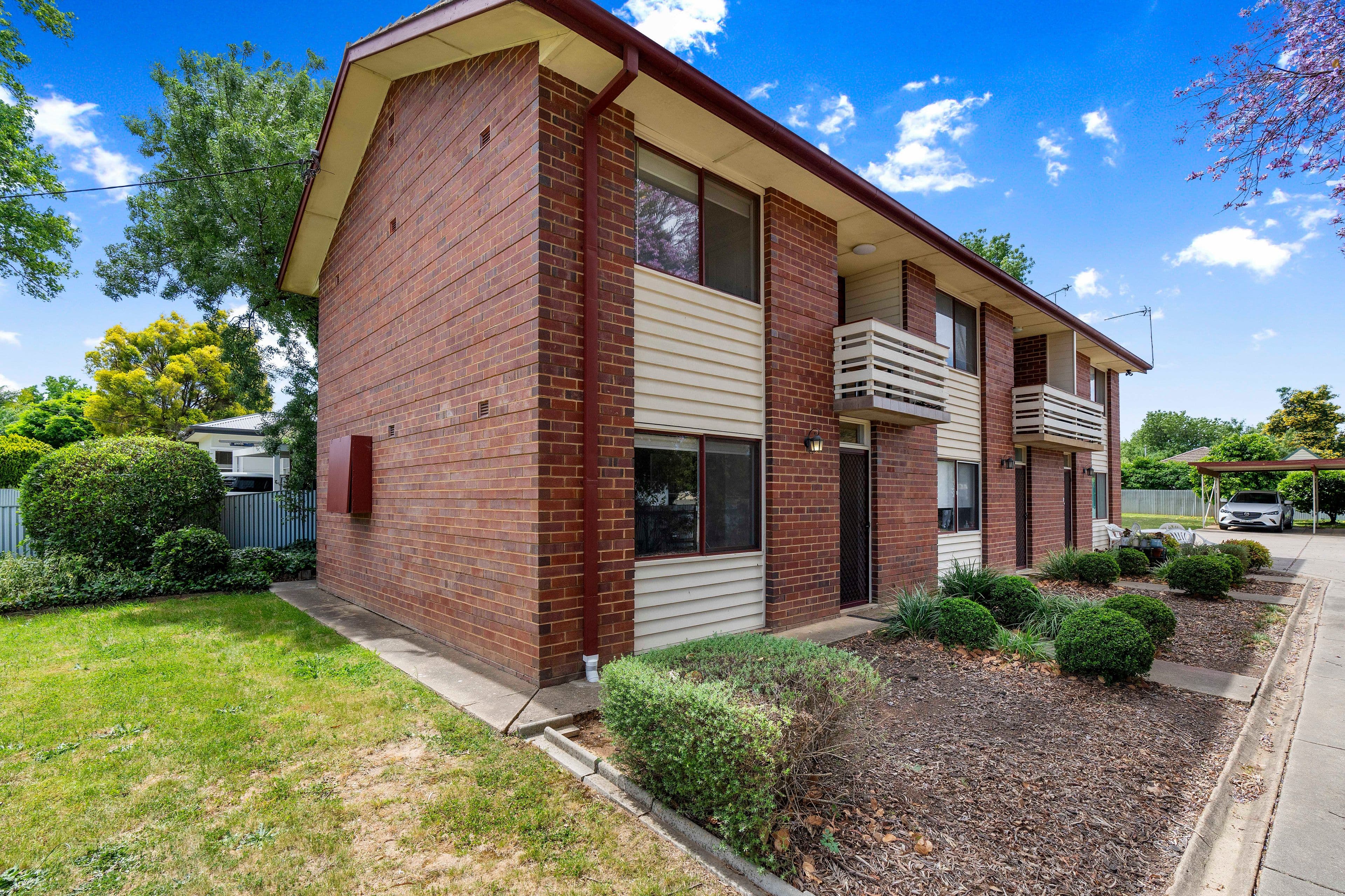 17 Cochrane Street, Kooringal NSW 2650, Kooringal - Image 1