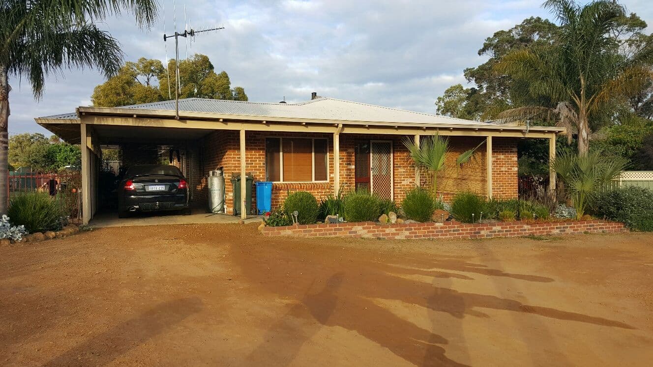 52 Deane Street, Mount Barker WA 6324, Mount Barker - Image 1