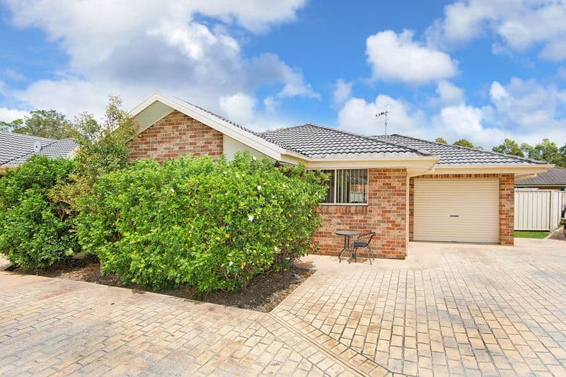 27 Lorraine Avenue, Berkeley Vale NSW 2261, Berkeley Vale - Image 1