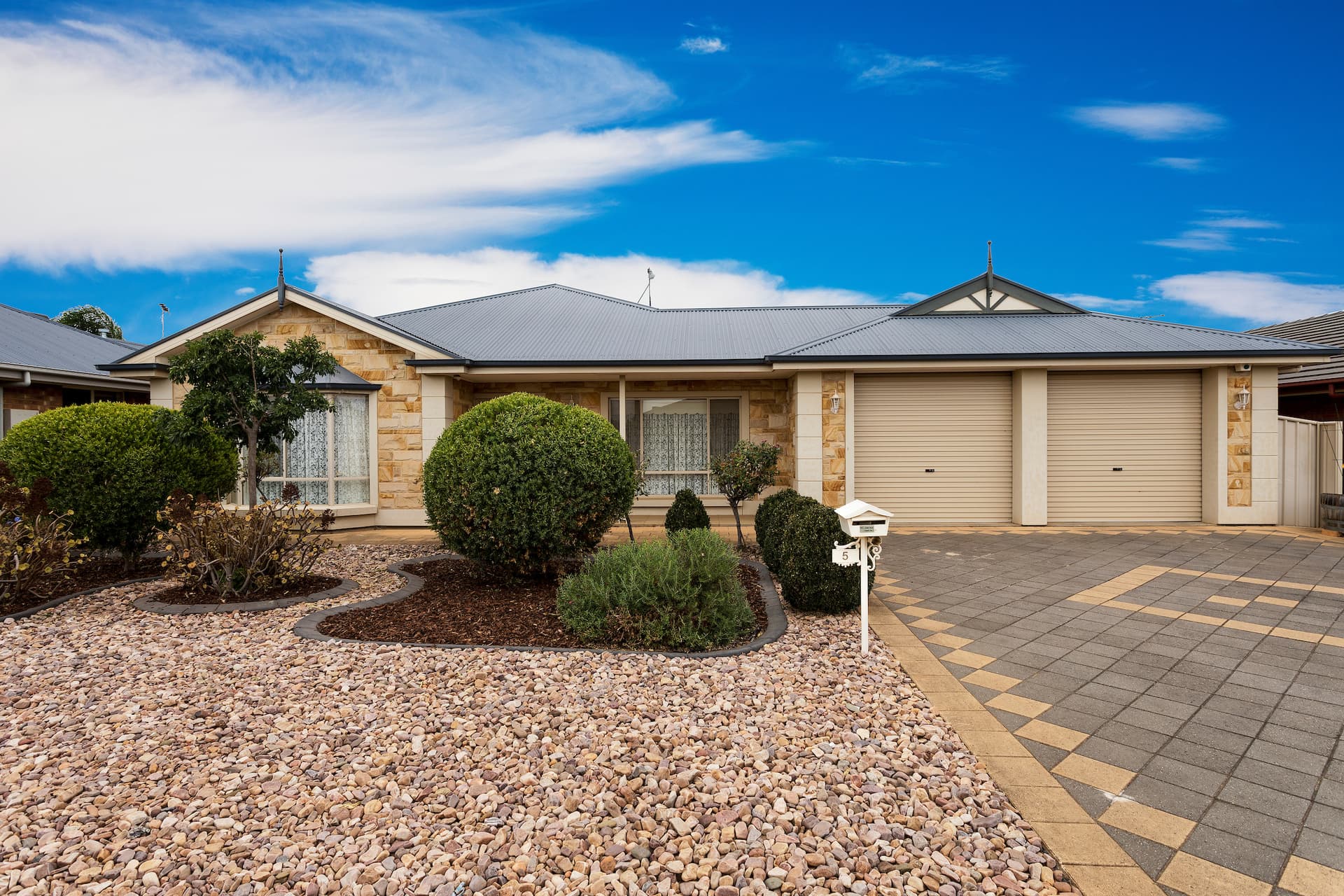 5 Hannah Road, Munno Para West - Image 1