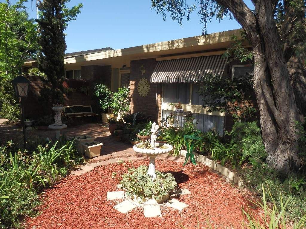 2 Scott Court, ECHUCA VIC 3564, Echuca - Image 1