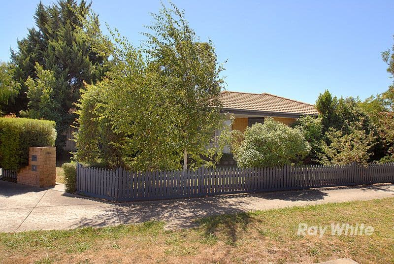 16 Pentland Drive, NARRE WARREN VIC 3805, Narre Warren - Image 1