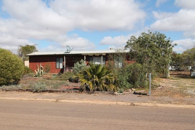 34-36 Angas Street, Cowell SA 5602, Cowell - Image 1