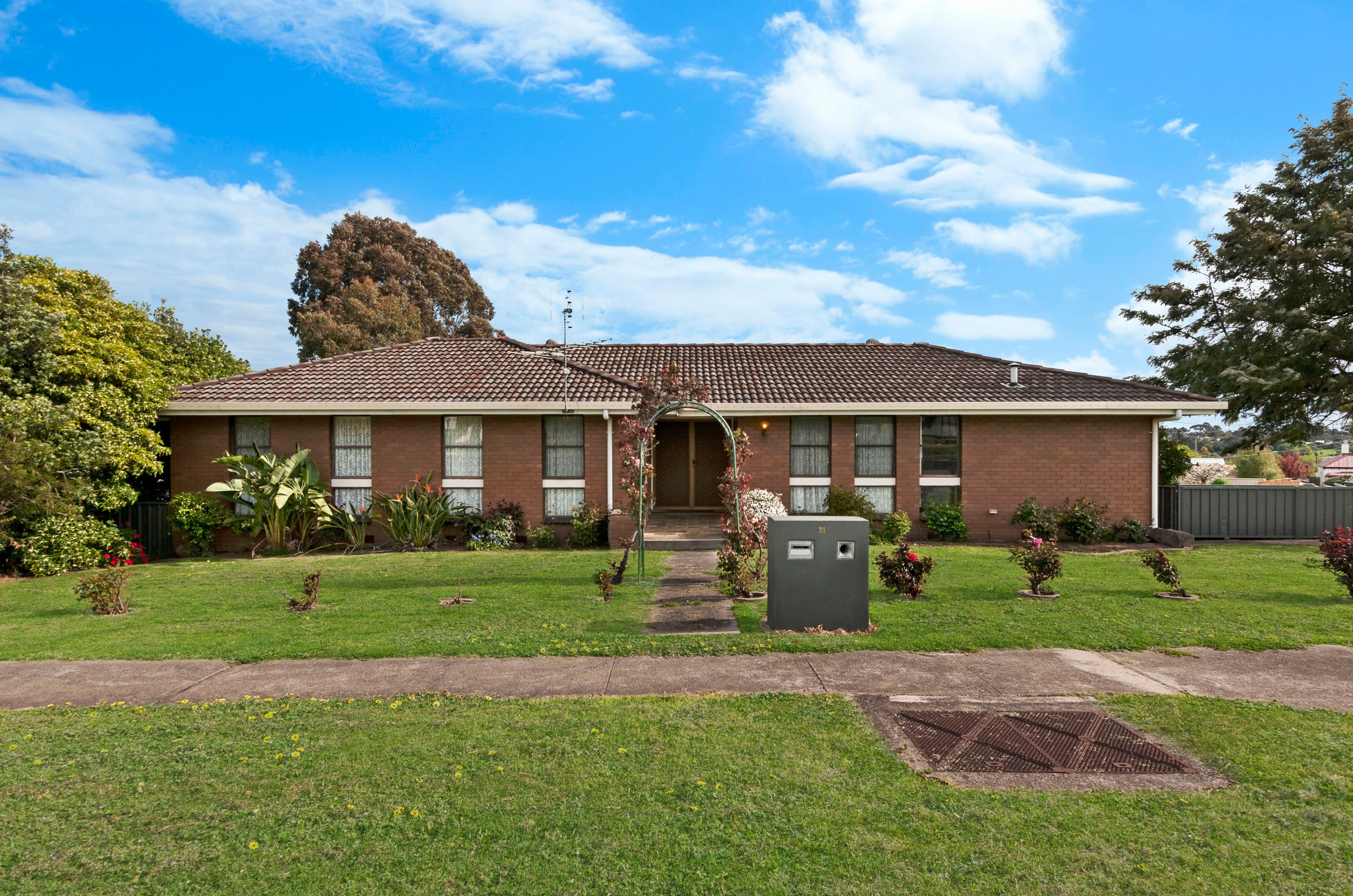 21 Pope Street, Hamilton VIC 3300, Hamilton - Image 1